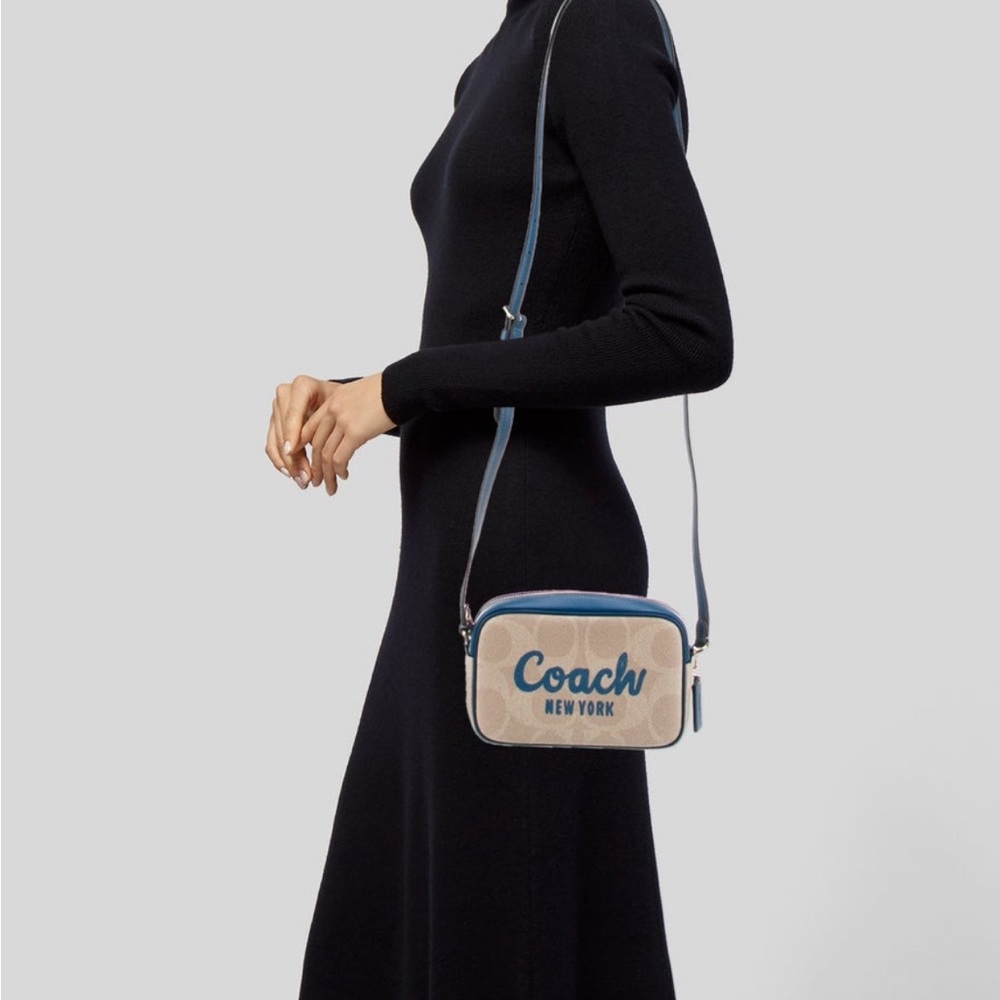 Coach Signature Beige and Blue Crossbody Bag - Picture 2 of 8